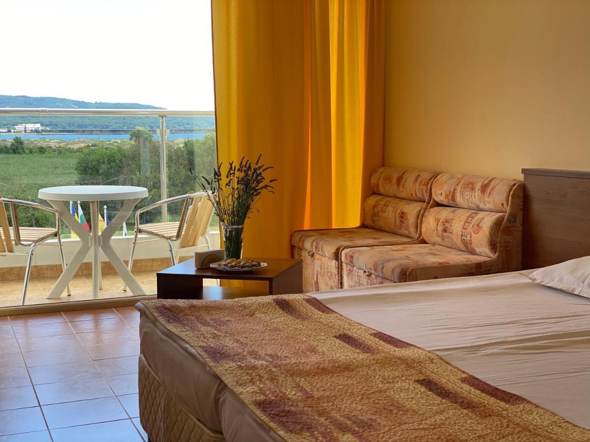 Hotel Plamena Palace Primorsko Eksteriør billede