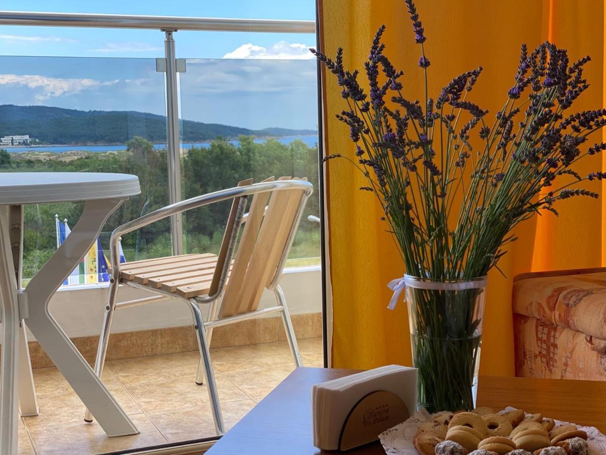 Hotel Plamena Palace Primorsko Eksteriør billede