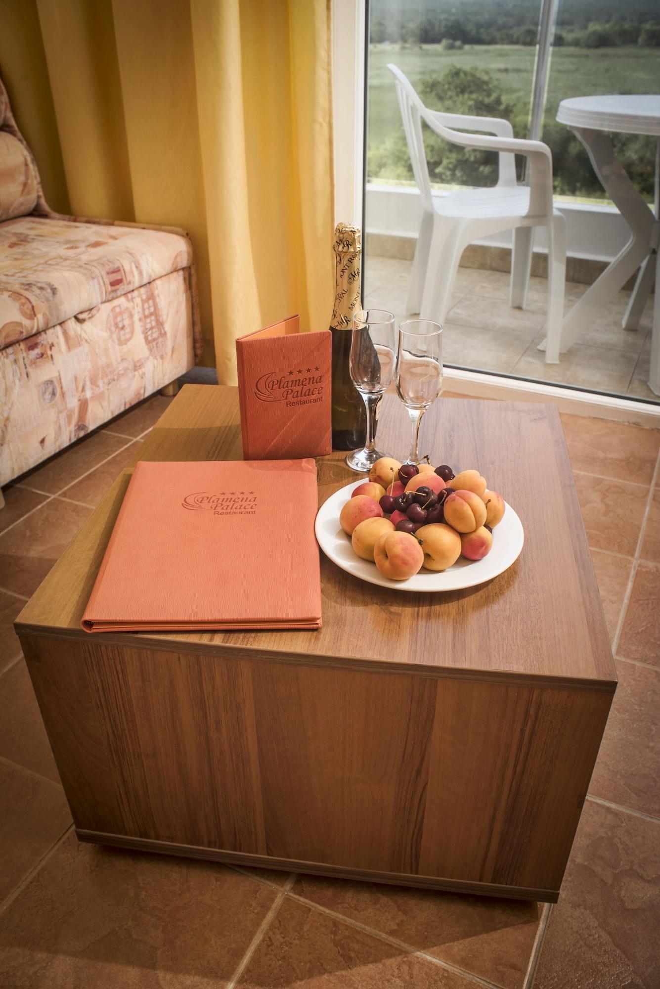 Hotel Plamena Palace Primorsko Eksteriør billede