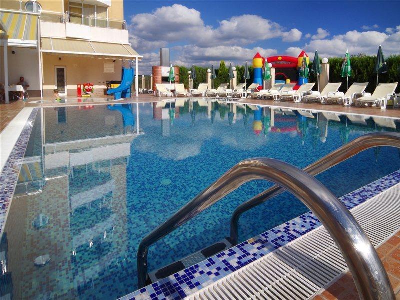 Hotel Plamena Palace Primorsko Eksteriør billede