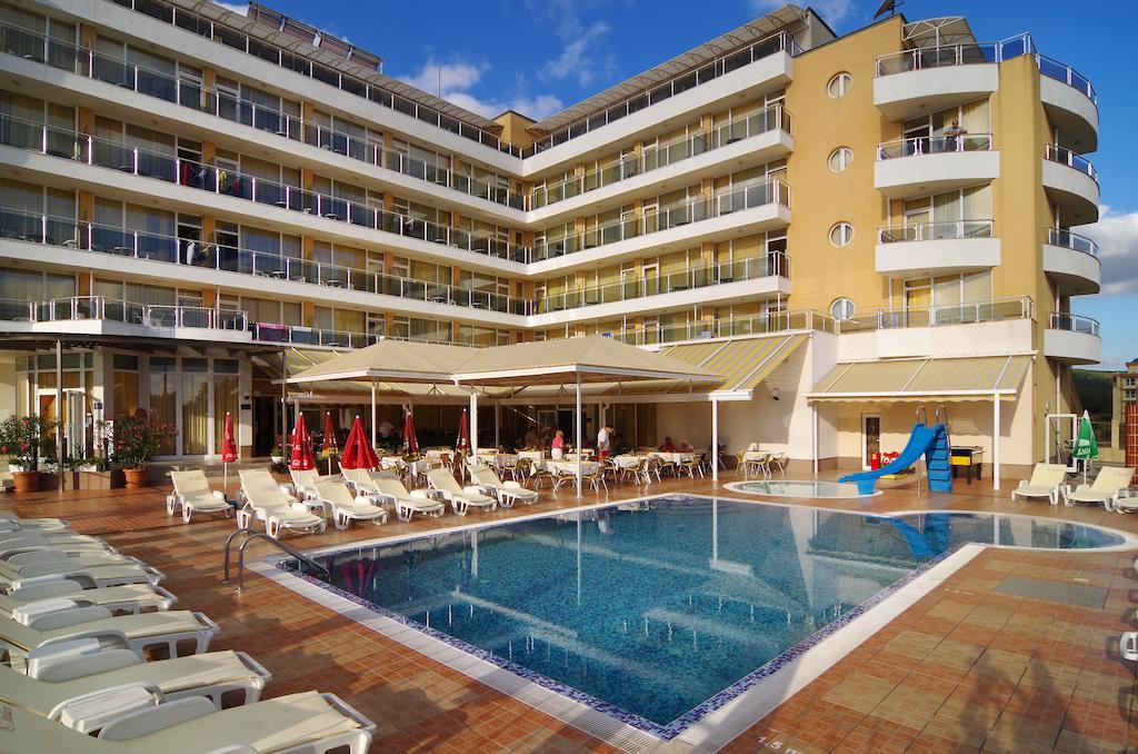 Hotel Plamena Palace Primorsko Eksteriør billede