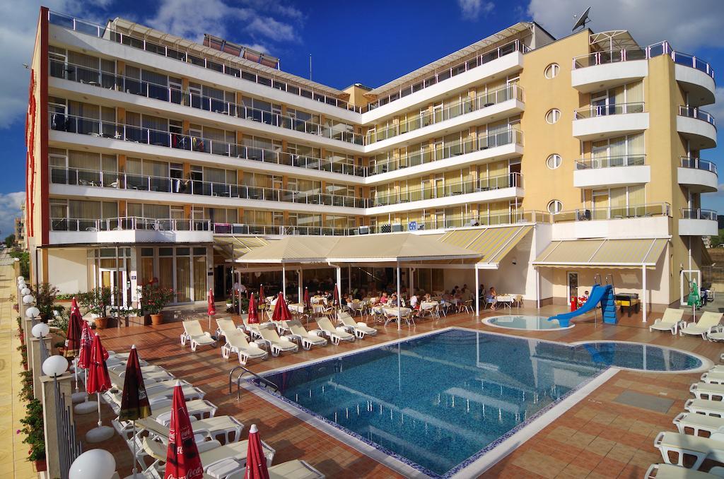Hotel Plamena Palace Primorsko Eksteriør billede